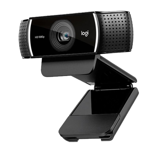 Yvonnie uses the Logitech C922x webcam.
