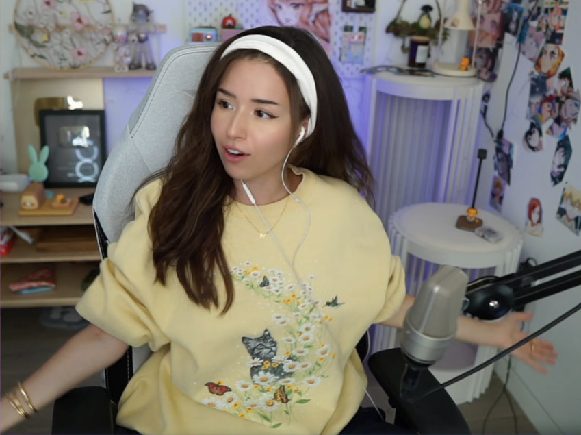 pokimane stream setup august 2023